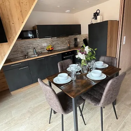 L'ecureuillon A Cote D'europapark